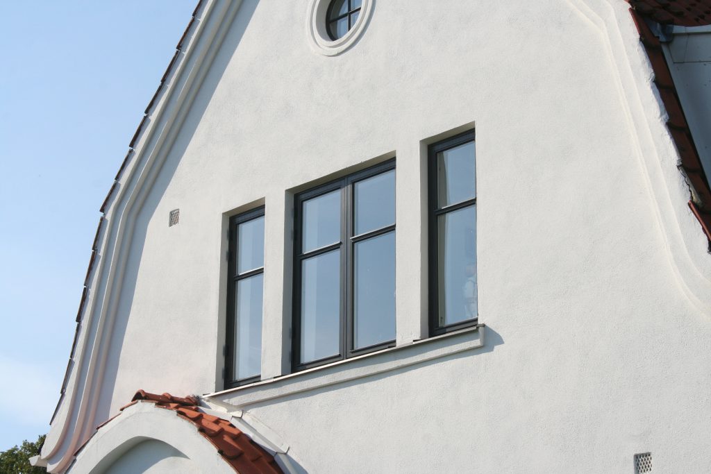 DOFAB Kultur fönster utåtgående med spröjs