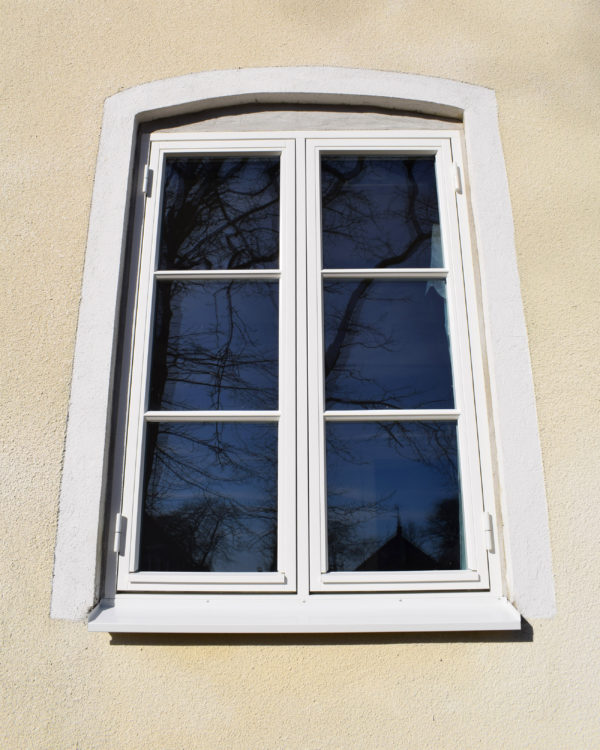 DSC 0211web scaled KULTUR SLIM Träfönster 2-glas DOFAB